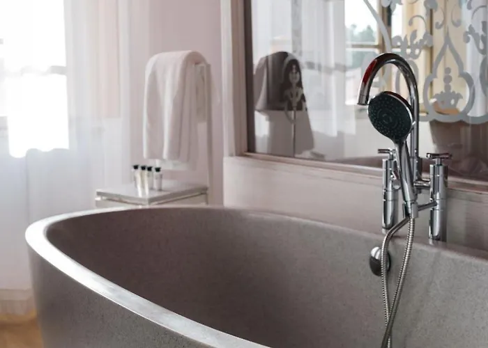 Lesic Dimitri Palace