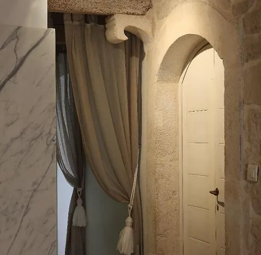 Lesic Dimitri Palace