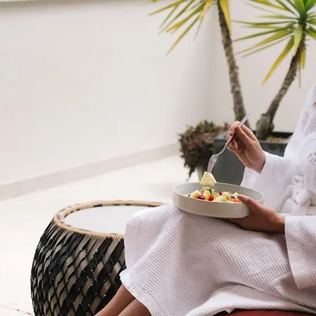 アパートホテル レシッチ ディミトリ パレス