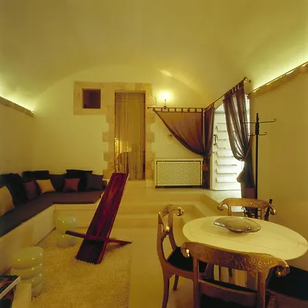 レシッチ ディミトリ パレス アパートホテル 5*